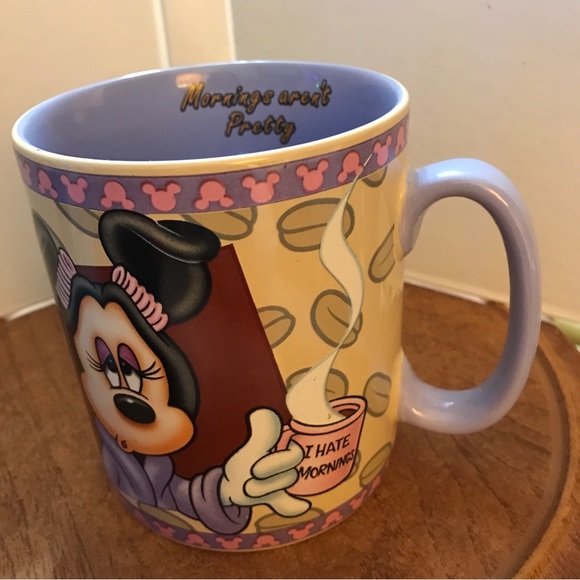 COPY - Authentic, Original Disney Theme Park .Minnie Mouse 28 oz Morning Coffee… - Picture 8 of 9